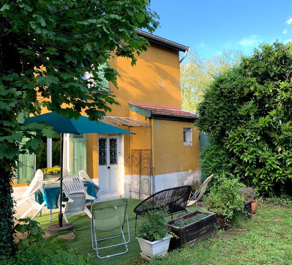 "La Petite Maison" Sainte-Foy-lès-Lyon Exteriér fotografie